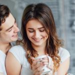 6 Trik Berpacaran Dengan Orang Berhati Sensitif Agar Awet dan Harmonis